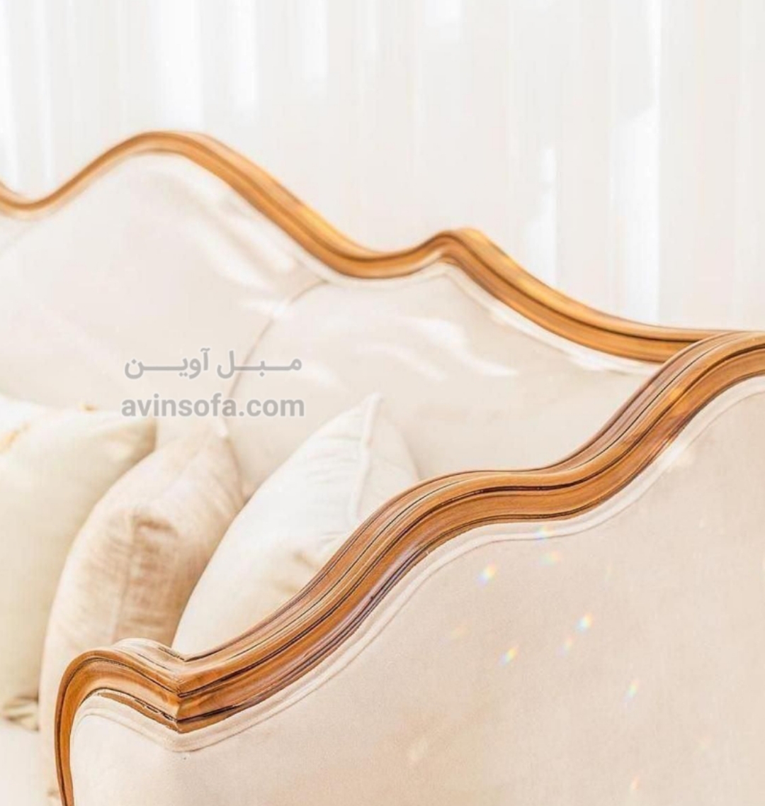 کیفیت 7 نفره، 4 عدد مبل یک کاناپه سه نفره به همراه میز جلومبلی دو عدد عسلی